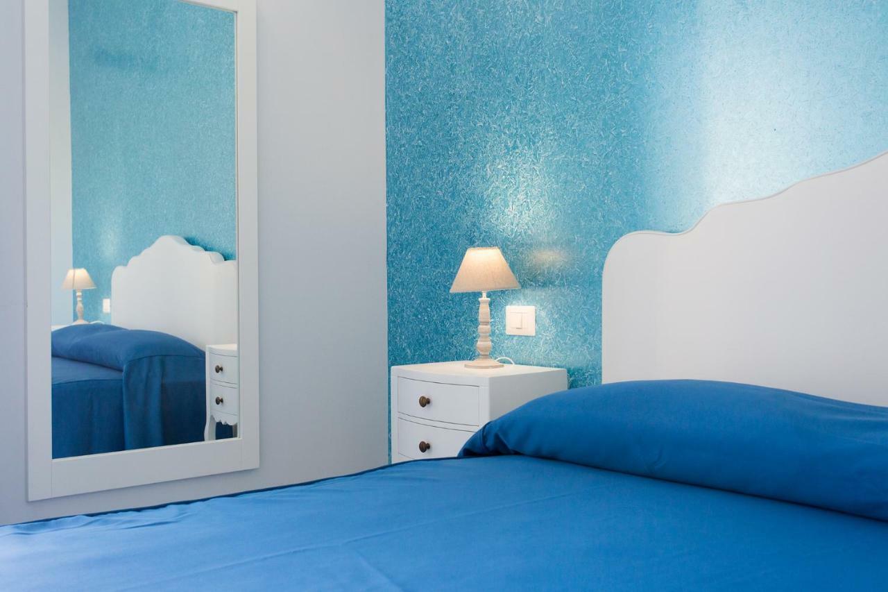 Odysseus Hotel Lipari  Bagian luar foto