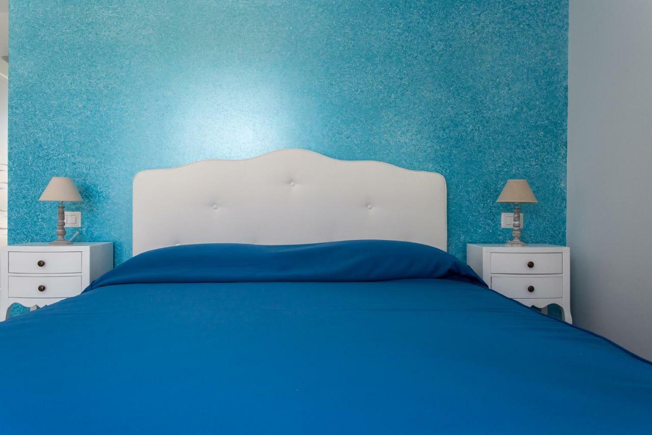 Odysseus Hotel Lipari  Bagian luar foto